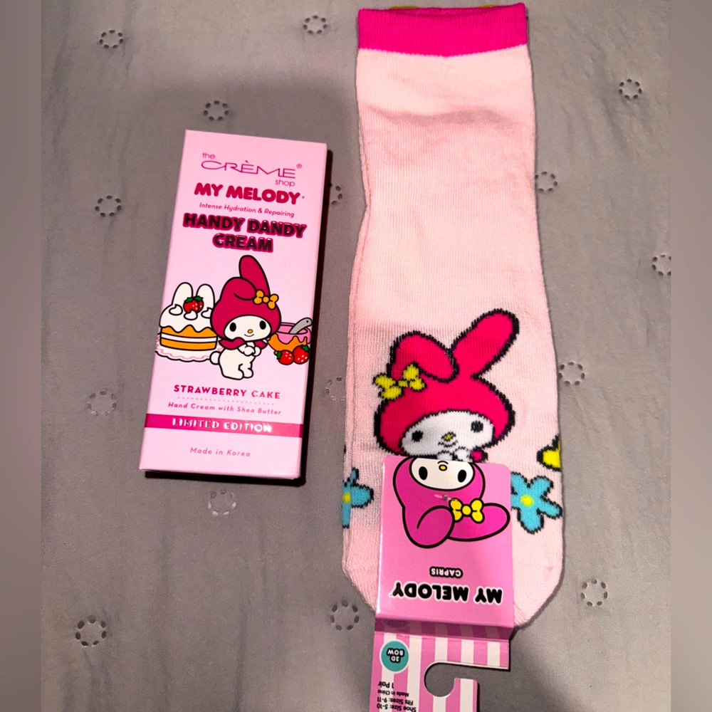 My Melody Sanrio Socks And Lotion Bundle NEW